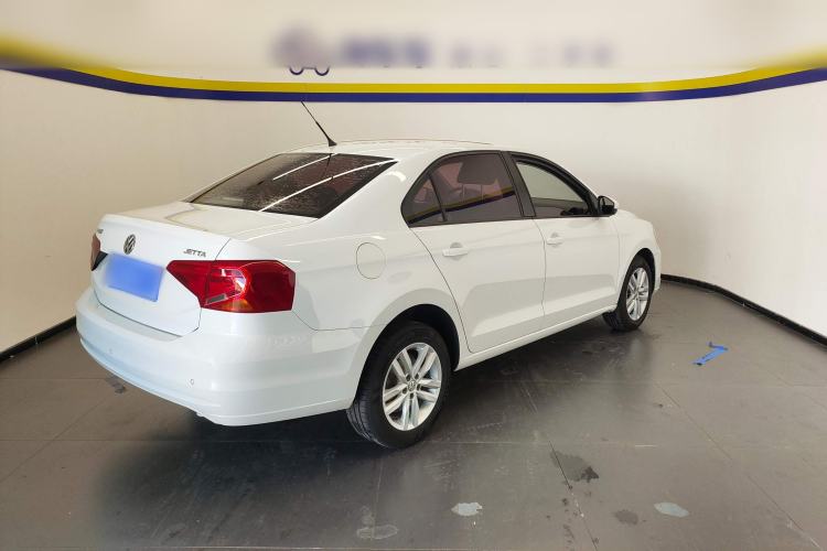 Used Volkswagen Jetta 2019 Dream Edition 1.4L Manual Fashion Version
