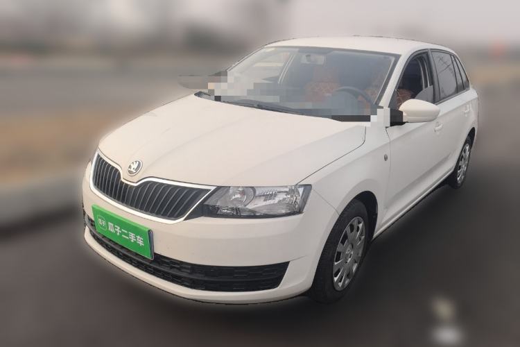 Used Skoda Rapid Spaceback 2016 Revised Version 1.6L Manual Front-Drive Edition