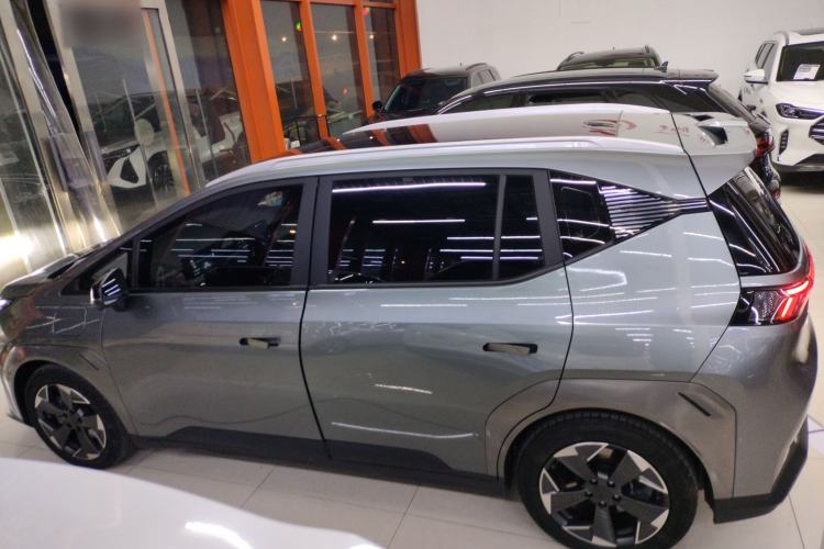 Used AION Y 2022 70 Intelligent Edition Lithium Iron Phosphate