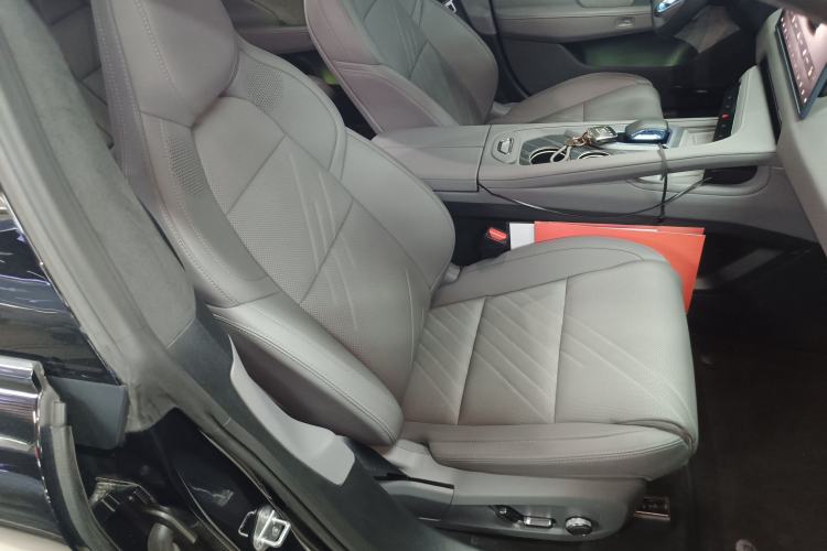 Used Zeekr 001 2025 WE Edition 95 kWh All-Wheel Drive
