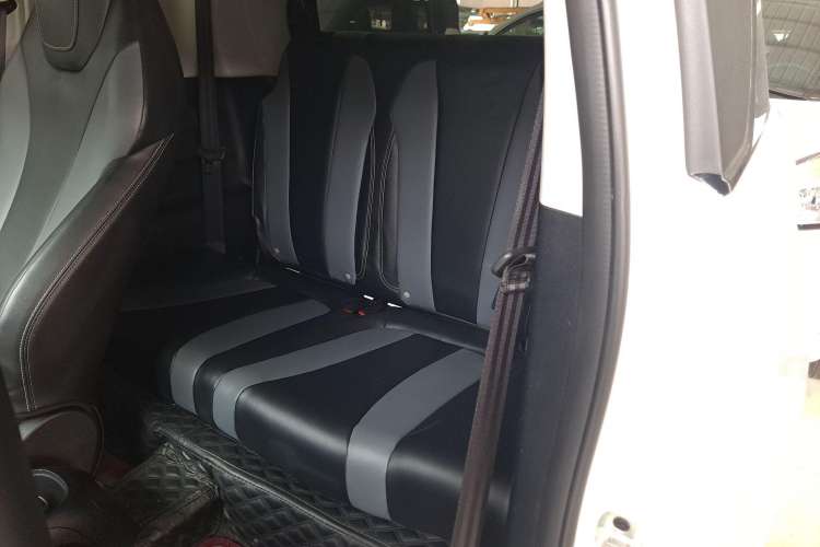 Used Roewe Clever 2022 311km QiQi BoBo Edition