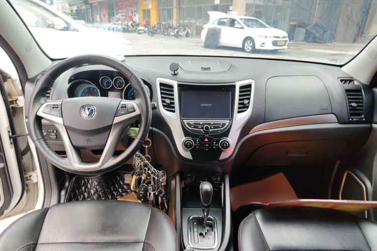 Used Changan CS35 2014 1.6L Automatic Luxury Model China IV Standard
