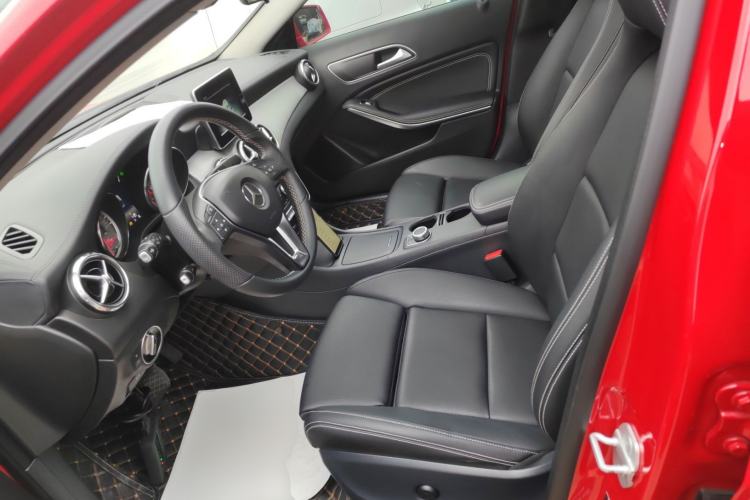 Used Mercedes-Benz GLA 2016 GLA 200 Fashion Model