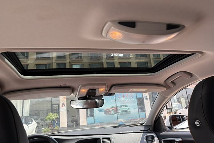 Used Volvo S60 2019 S60L T3 Intelligent Upgrade Edition
