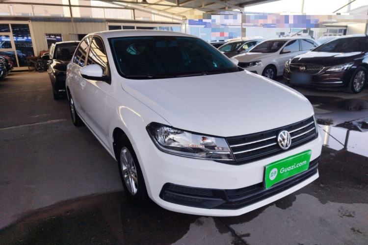 Used Volkswagen Santana 2016 1.4L Manual Fashion Edition
