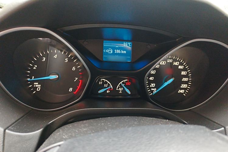 Used Ford Focus 2012 Hatchback 1.6L Manual Fashion Edition