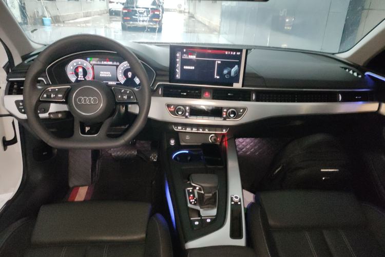 Used Audi A4L 2022 40 TFSI Luxury Dynamic Model