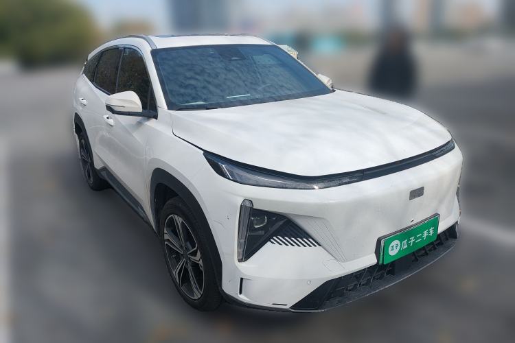 Used  L7 2023 1.5T 115 km PLUS
