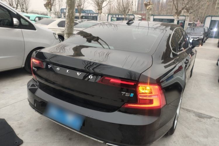 Used Volvo S90 2018 T4 Zhiyuan Edition