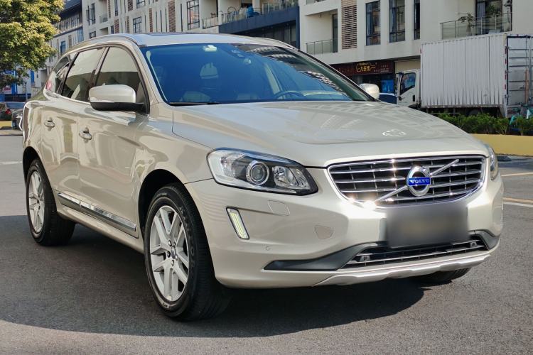 Used Volvo XC60 2017 T5 Smart Upgrade Edition