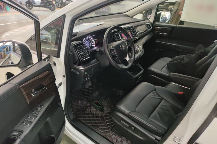 Used Honda Elysion 2016 2.4L Style Edition