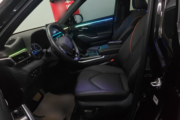 Used Toyota Crown Land Cruiser 2024 2.5L HEV Four-Wheel Drive Premium Edition
