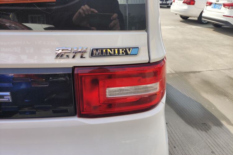 Used Wuling Hongguang MINIEV 2020 Freedom Version Lithium Iron Phosphate
