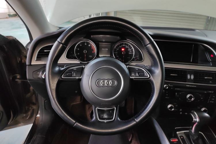 Used Audi A5 2014 Coupe 45 TFSI
