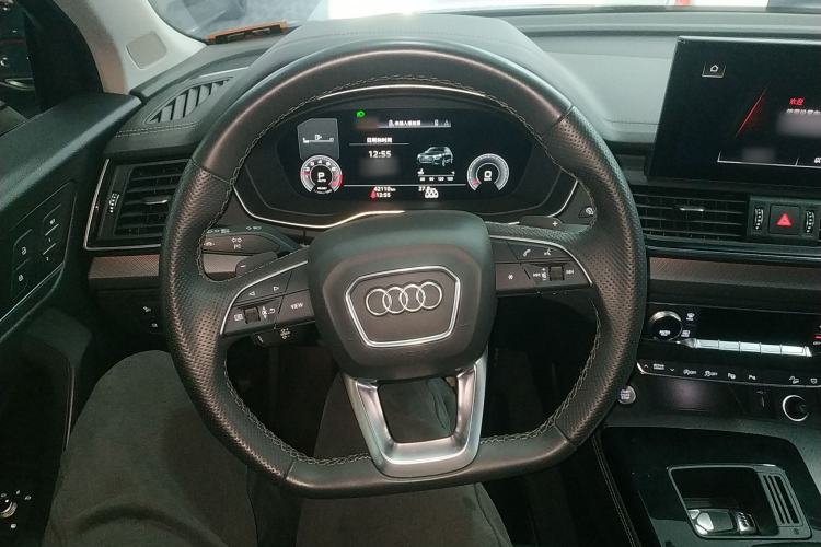 Used Audi Q5L 2022 45T Luxury Dynamic Model
