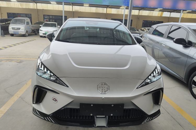 Used MG 4 EV 2022 520 km Flagship Edition
