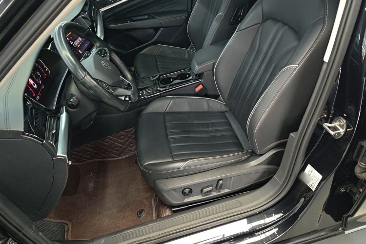 Used Volkswagen Passat 2022 330TSI Elite Edition Custom Version
