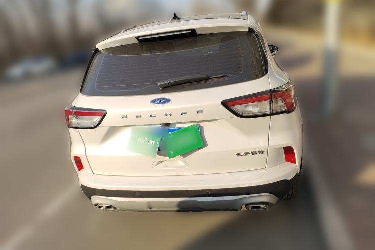 Used Ford Escape 2024 EcoBoost 245 Two-Wheel-Drive Titanium Edition
