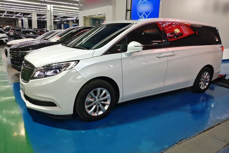 Used Buick GL8 2017 ES 28T Premium Version China V Standard