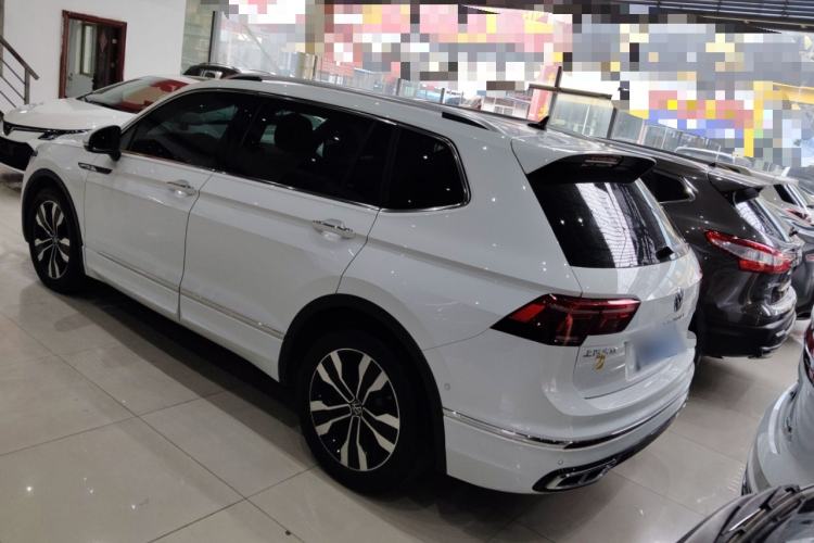 Used Volkswagen Tiguan L 2024 330TSI Automatic Two-Wheel Drive R-Line Enhanced Edition
