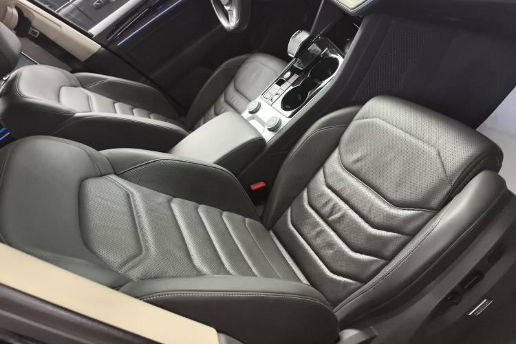 Used Volkswagen Touareg 2019 3.0 TSI RuiFeng Edition China VI Standard
