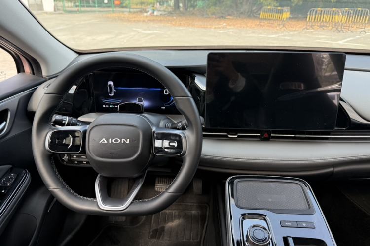 Used AION S Plus 2021 70 Tech Edition
