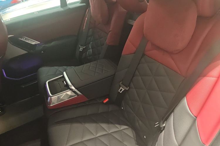 Used BMW 7 Series 2023 735Li M Sport Package