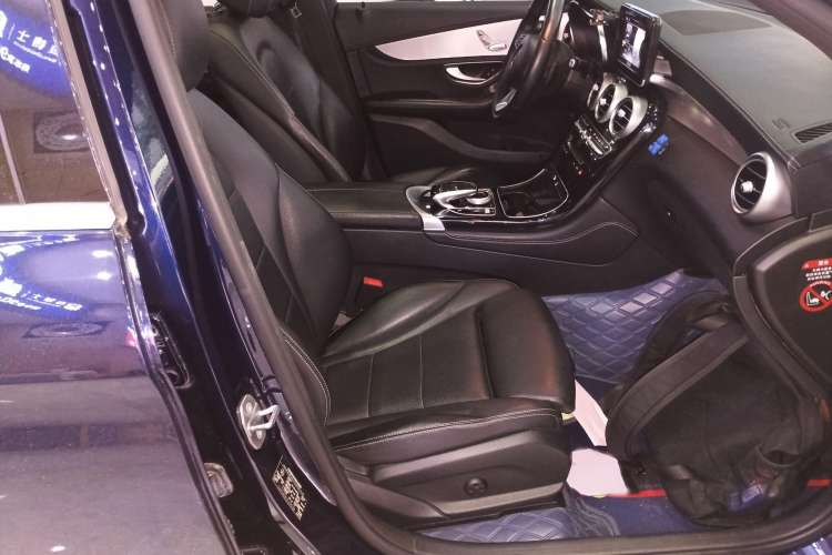 Used Mercedes-Benz GLC 2018 GLC 200 4MATIC
