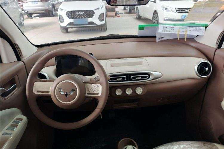 Used Wuling Hongguang MINIEV 2025 Four-Door Version Advanced Edition

