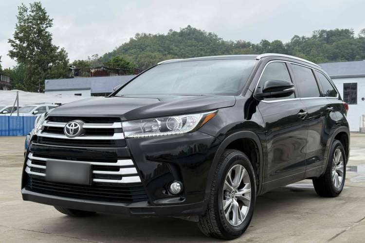 Used Toyota Highlander 2018 2.0T Two-Wheel Drive Elite Edition 7 Seats Emission Standard China V
