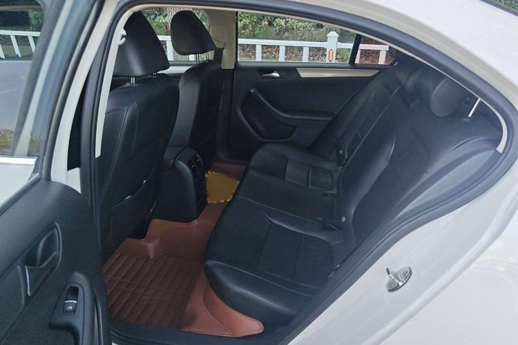 Used Volkswagen Sagitar 2014 Revised Version 1.4TSI Manual Luxury Edition