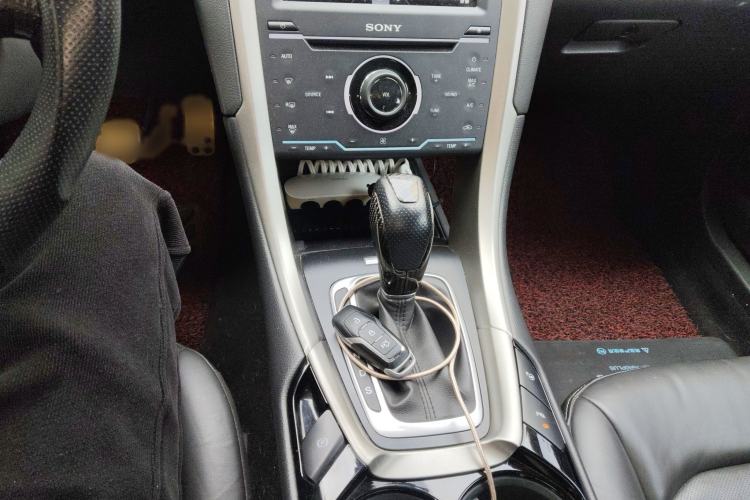 Used Ford Mondeo 2013 2.0L GTDi240 Flagship Edition
