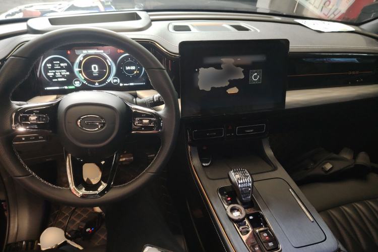 Used GAC Trumpchi GS8 2022 Dual-Engine Series 2.0TM Two-Wheel Drive Prestige Edition (7 Seats)