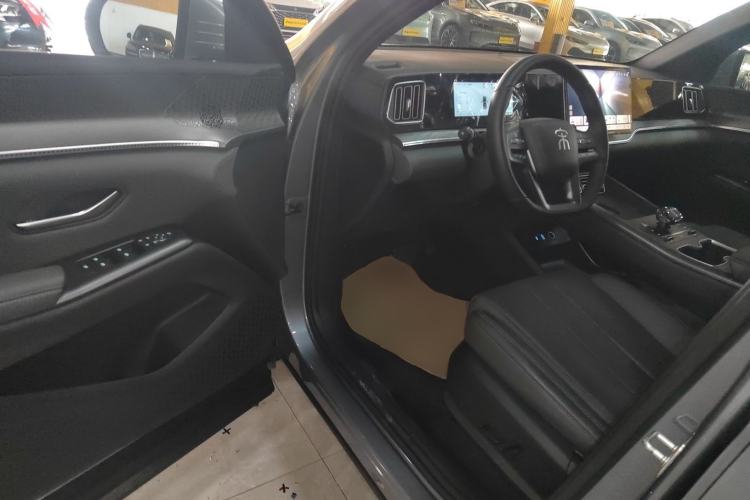 Used BYD Song Pro New Energy 2025 2nd Generation Intelligent Driving Version DM-i 75KM Leading Edition
