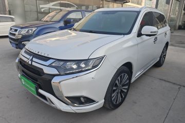 Used Mitsubishi Outlander 2021 2.4L 4x4 Zhi Xiang Edition 7 Seats