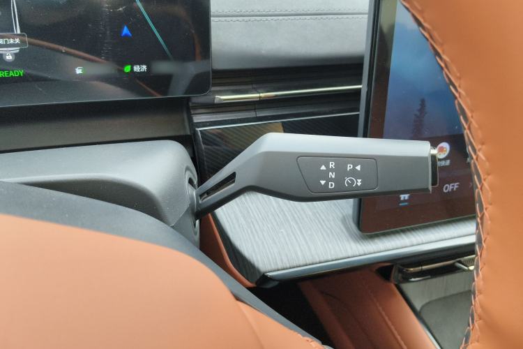 Used  eπ007 2024 200Pro Range-Extended Version
