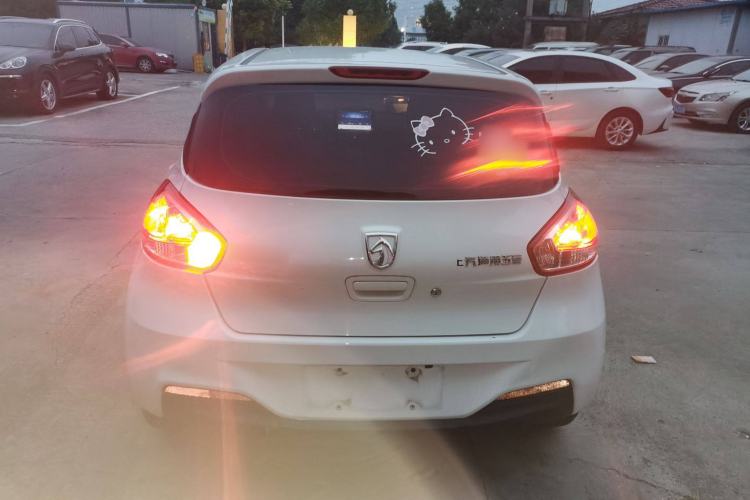 Used Baojun 310 2016 1.2L manual Comfort trim level
