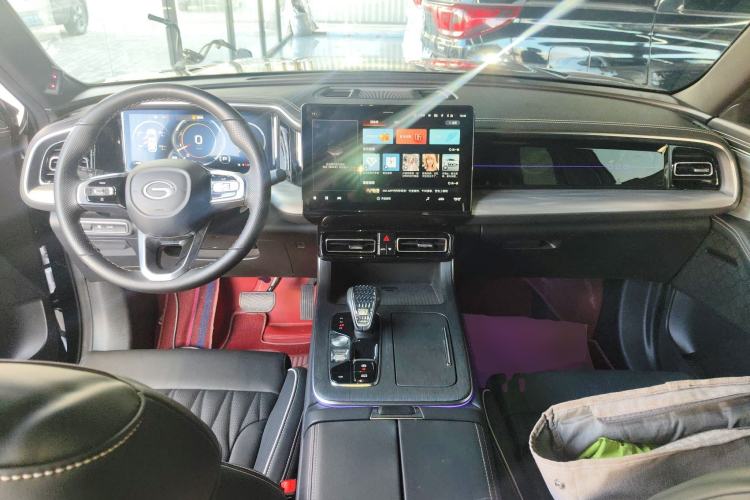 Used GAC Trumpchi GS8 2022 Linghang Series 2.0 TGDI Two-Wheel-Drive Luxury Smart Connectivity Version (7 Seats)