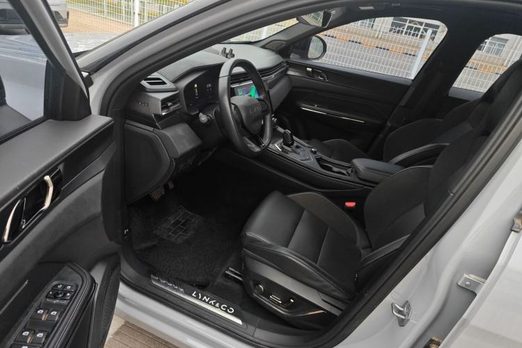 Used Lynk & Co 01 2023 1.5TD EM-F PM
