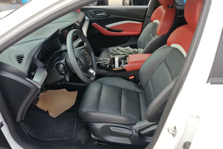 Used MG 5 2023 180 DVVT CVT Luxury Edition
