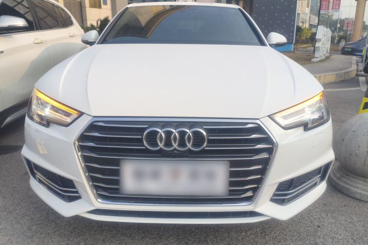 Used Audi A4L 2019 40 TFSI Ambition Version China V