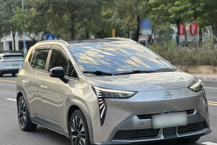 Used AION Y 2022 70 Tech Edition Lithium Iron Phosphate
