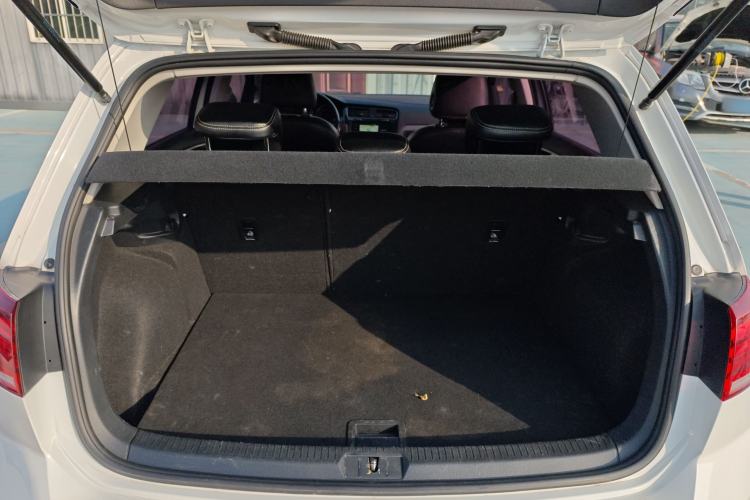 Used Volkswagen Golf 2020 200TSI DSG Comfortable and Ambitious Edition