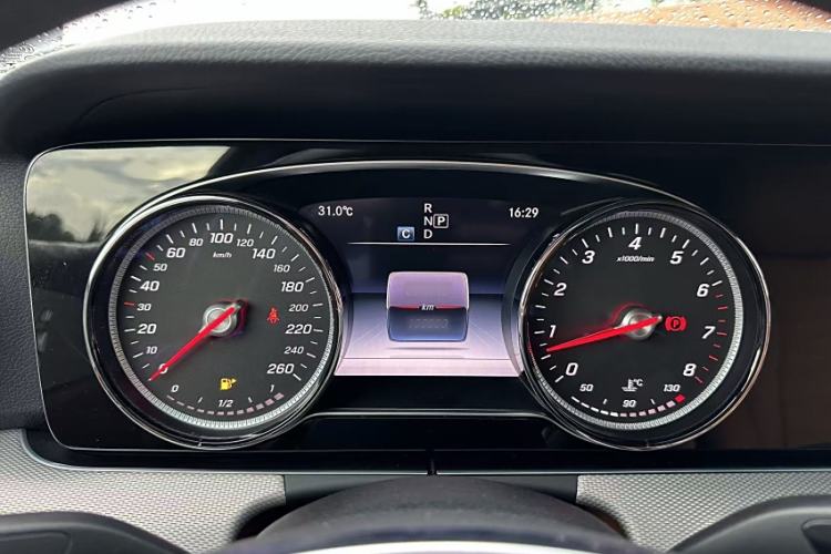 Used Mercedes-Benz E-Class 2017 E 200 Sport 4MATIC
