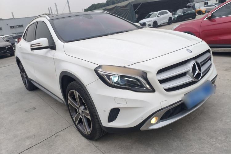 Used Mercedes-Benz GLA 2015 GLA 220 4MATIC Luxury Model
