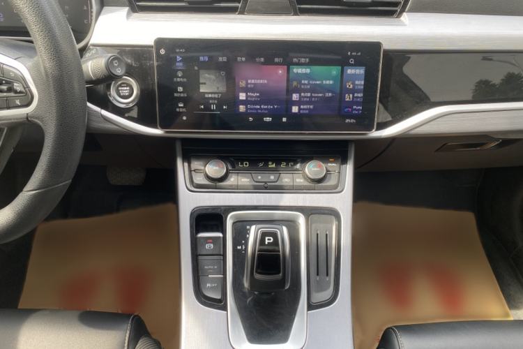 Used Geely Auto Emgrand X7 Sport 2021 Million Edition 1.8TD DCT Two-Wheel Drive Comfort Model
