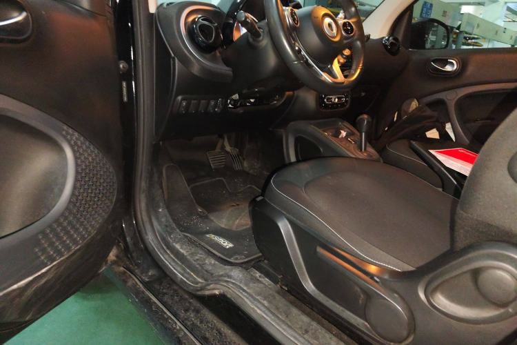 Used  fortwo 2018 1.0L 52kW Hardtop Passion Edition China V Standard
