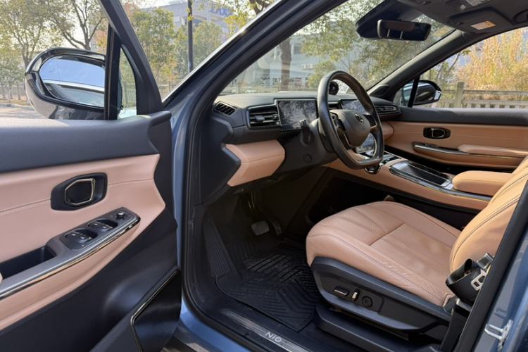 Used Nio ES8 2020 415 km Range 6-Seater Version
