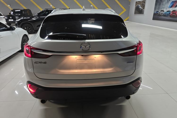 Used Mazda CX-4 2018 2.0L Automatic Two-Wheel Drive Blue Sky Exploration Version China V Standard