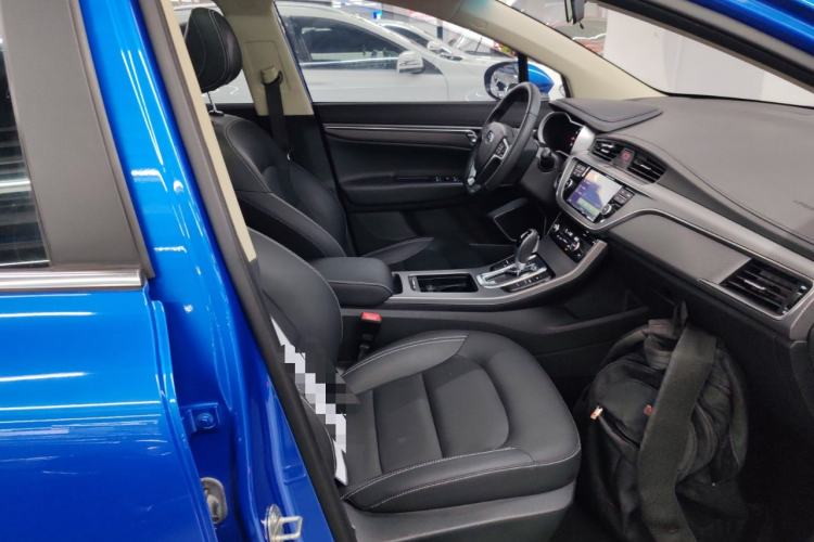 Used Geely Auto Emgrand GS 2016 Elegant Edition 1.3T Automatic LingShang Model
